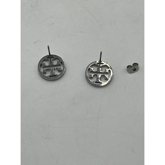 TORY BURCH Designer Silver Miller Round Circle Cut Out "T" Logo Stud Earrings - Picture 6 of 12